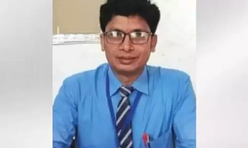 राष्ट्रपति पुरस्कार पाने की चाहत रखने वाला टीचर गिरफ्तार