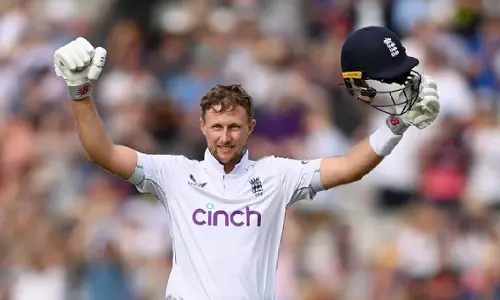 Joe Root बने इंग्लैंड के सबसे असाधारण बल्लेबाज Joe Root बने इंग्लैंड के सबसे असाधारण बल्लेबाज