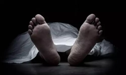 Hamirpur: पवई गांव के किराना व्यापारी की हत्या का मामला का मामला सामने आया Hamirpur: पवई गांव के किराना व्यापारी की हत्या का मामला का मामला सामने आया