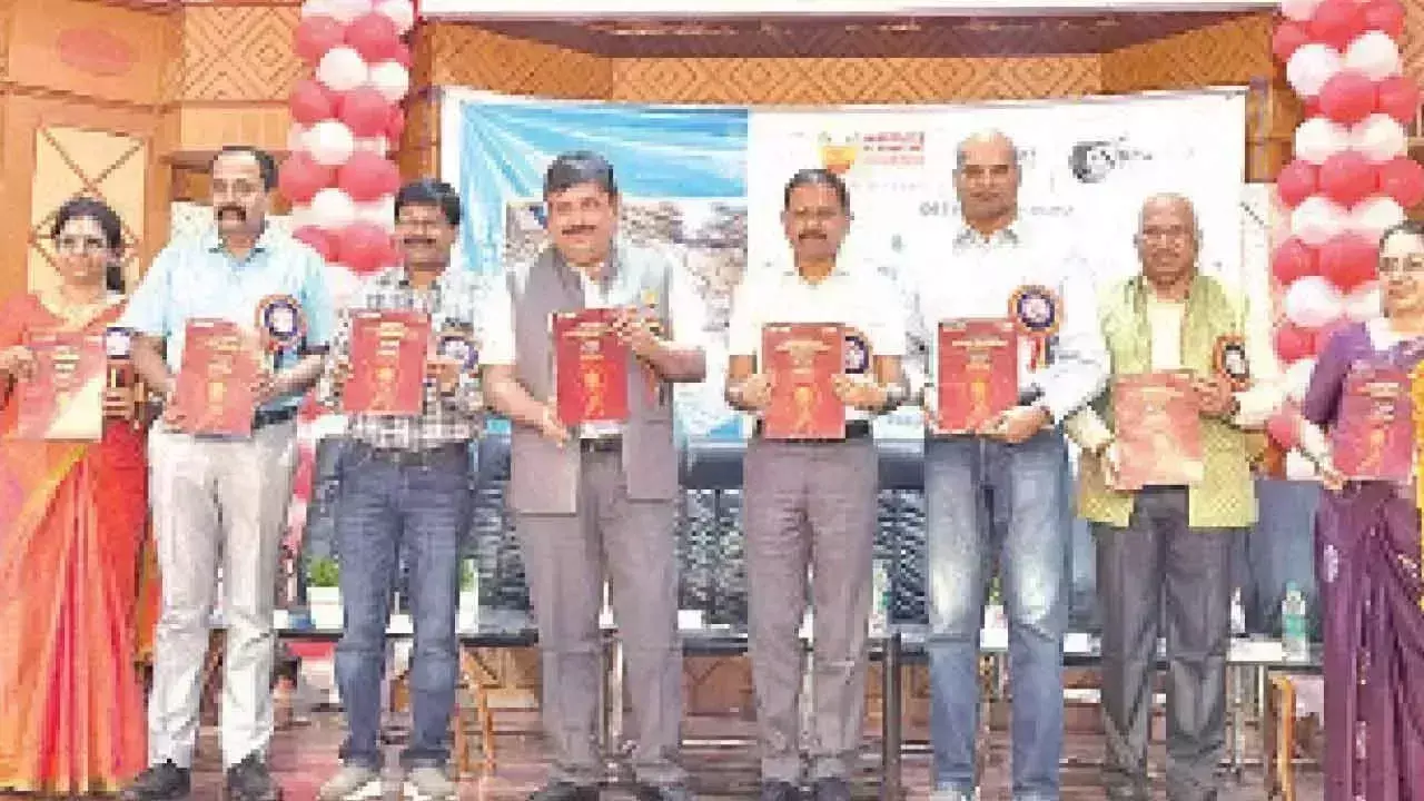 संचार, computing प्रौद्योगिकियों पर अंतर्राष्ट्रीय सम्मेलन आयोजित संचार, computing प्रौद्योगिकियों पर अंतर्राष्ट्रीय सम्मेलन आयोजित