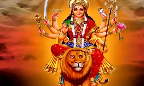 Sharadiya Navratri के दौरान मां दुर्गा किस में यात्रा करेंगी
