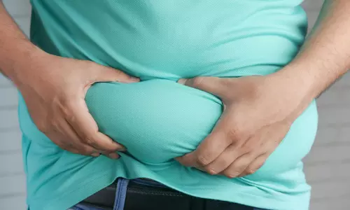 Lifestyle: पेट के जिद्दी फैट से छुटकारा पाने के लिए यह टिप्स आयेंगे काम