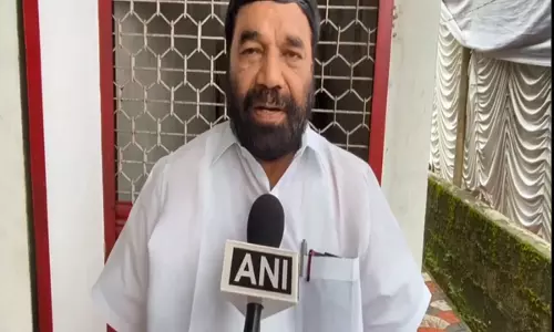 ऑनलाइन बुकिंग से सबरीमाला तीर्थयात्रा का अनुभव सुगम होगा: VN Vasavan ऑनलाइन बुकिंग से सबरीमाला तीर्थयात्रा का अनुभव सुगम होगा: VN Vasavan