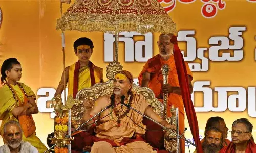 Swami अविमुक्तेश्वरानंद सरस्वती ने गोहत्या के लिए मृत्युदंड का कानून बनाने की मांग की