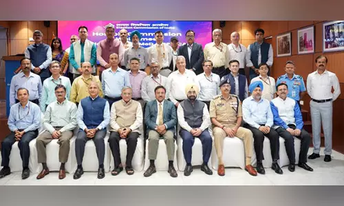 ECI ने 2024 के चुनावों के दौरान अधिकारियों के महत्वपूर्ण योगदान के लिए उनका आभार व्यक्त किया