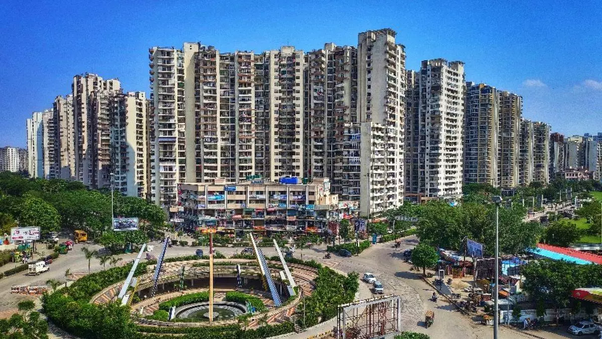 Ghaziabad: रियल स्टेट में आया बूम, नवरात्रि में हुए 600 से अधिक बैनामा Ghaziabad: रियल स्टेट में आया बूम, नवरात्रि में हुए 600 से अधिक बैनामा
