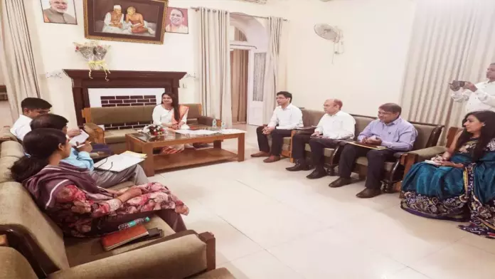 Meerut: अब टोल फ्री की तैयारी में किसान Meerut: अब टोल फ्री की तैयारी में किसान