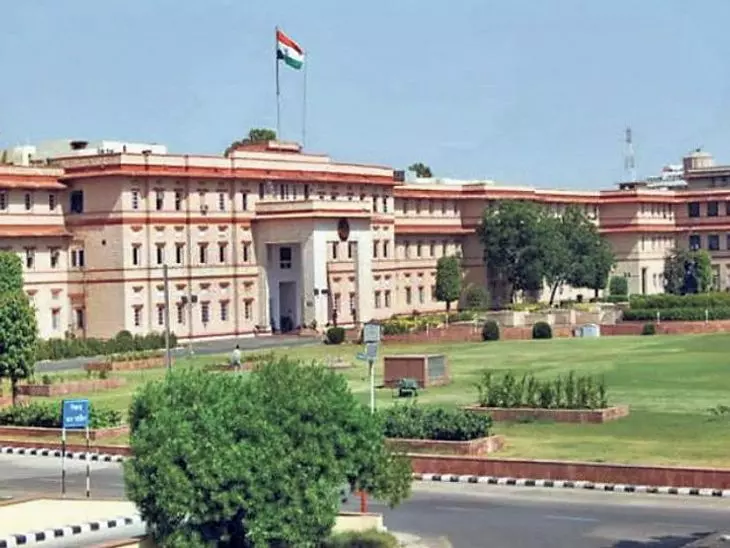 Jaipur: अब कर्मचारी-अफसर विभाग स्तर पर मंजूरी लेकर विदेश जा सकेंगे Jaipur: अब कर्मचारी-अफसर विभाग स्तर पर मंजूरी लेकर विदेश जा सकेंगे