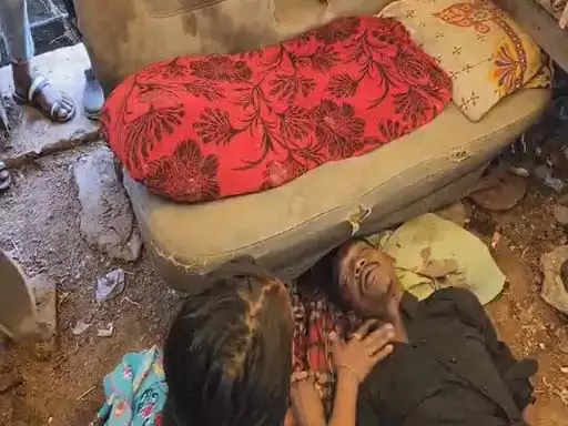 जगराता कार्यक्रम के पास संदिग्ध अवस्था में मिली युवक की लाश, फैली सनसनी जगराता कार्यक्रम के पास संदिग्ध अवस्था में मिली युवक की लाश, फैली सनसनी