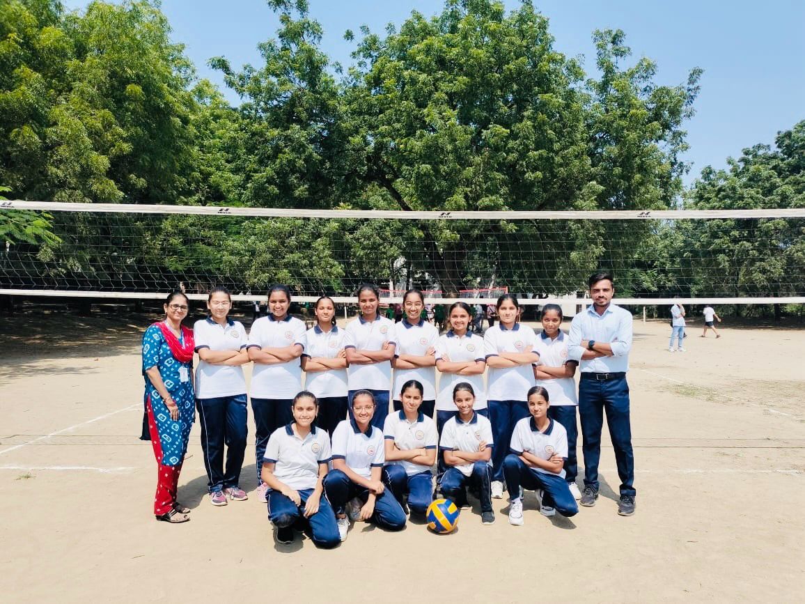 Volleyball प्रतियोगिता में अंकलेश्वर गुरुकुल की बेटियां फिर चमकीं, राज्य स्तर पर चयनित