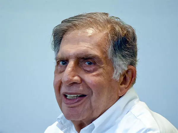 राष्ट्र ने प्रिय उद्योगपति Ratan Tata को भावभीनी विदाई दी, श्रद्धांजलि का तांता लगा राष्ट्र ने प्रिय उद्योगपति Ratan Tata को भावभीनी विदाई दी, श्रद्धांजलि का तांता लगा
