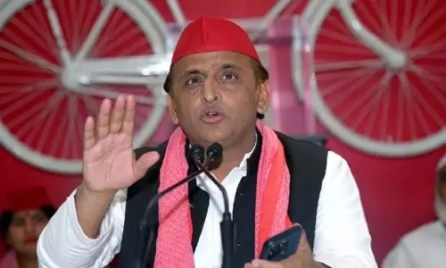 Surprise move: सपा ने यूपी उपचुनाव के लिए उम्मीदवारों की घोषणा की