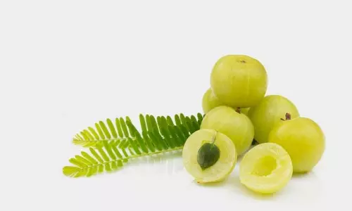 hair tips:  आंवला को  अपनी डाइट में ऐसे करें शामिल