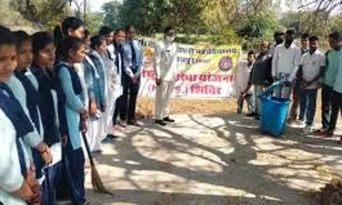 सीयूके के एनएसएस ने स्वच्छता कर्मियों के लिए स्वास्थ्य शिविर आयोजित किया