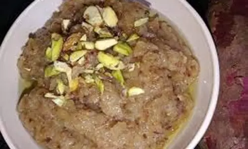 Navratri 2024: इस रेसिपी से कन्याओं  के लिए बनाएं स्वादिष्ट हलवा-चना
