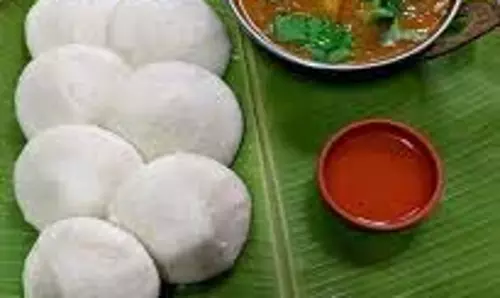 Idli Recipe: बासी चावल से बनाएं टेस्टी इडली