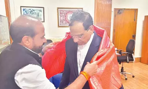 Andhra: नीति आयोग दो मेडिकल कॉलेजों के निर्माण में सहायता करेगा Andhra: नीति आयोग दो मेडिकल कॉलेजों के निर्माण में सहायता करेगा