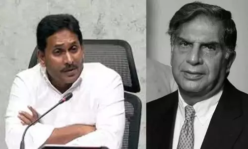 Andhra: वाईएस जगन ने उद्योगपति रतन टाटा के निधन पर शोक व्यक्त किया Andhra: वाईएस जगन ने उद्योगपति रतन टाटा के निधन पर शोक व्यक्त किया