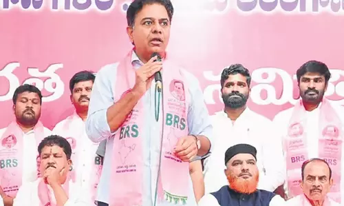 KTR ने सरकार पर अपने ध्वस्तीकरण अभियान से उत्सव के माहौल को बिगाड़ने का आरोप लगाया