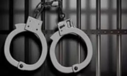 Odisha: बेटी की आत्महत्या के बाद दम्पति हिरासत में