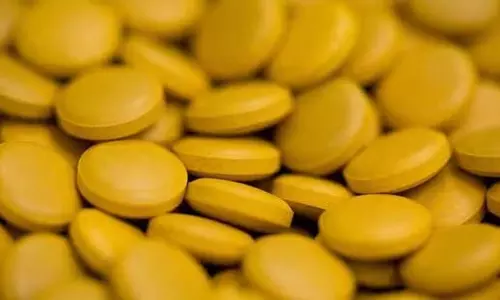 FDA ने उल्लंघन के लिए तीन दवा कंपनियों के खिलाफ कार्रवाई की