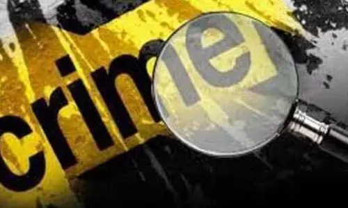 Pune: शराब की बोतल के सुराग से पुणे पुलिस को हत्या का मामला सुलझाने में मदद मिली Pune: शराब की बोतल के सुराग से पुणे पुलिस को हत्या का मामला सुलझाने में मदद मिली
