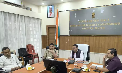 Assam : सोनितपुर जिले में डीसी अंकुर भराली की अध्यक्षता में सड़क सुरक्षा Assam : सोनितपुर जिले में डीसी अंकुर भराली की अध्यक्षता में सड़क सुरक्षा