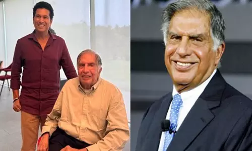 Ratan Tatas  के अवशेषों का अंतिम दर्शन करने पहुंचे सचिन तेंदुलकर