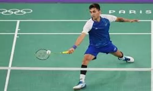 लक्ष्य सेन आर्कटिक ओपन के दूसरे दौर में पहुंचे लक्ष्य सेन आर्कटिक ओपन के दूसरे दौर में पहुंचे