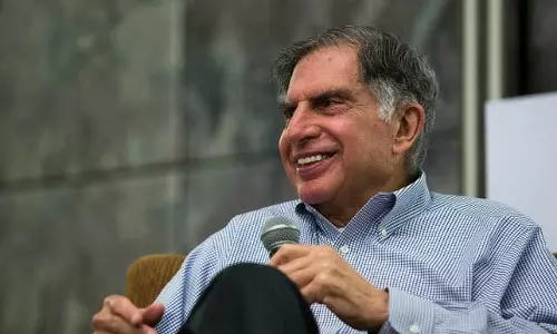 जब रतन टाटा अपनी बात पर अड़े रहे तो उन्होंने मंत्री को 15 करोड़ रुपये की रिश्वत नहीं दी जब रतन टाटा अपनी बात पर अड़े रहे तो उन्होंने मंत्री को 15 करोड़ रुपये की रिश्वत नहीं दी