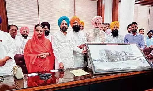 Todarmal की हवेली ध्यान आकर्षित करने के लिए तरस रही