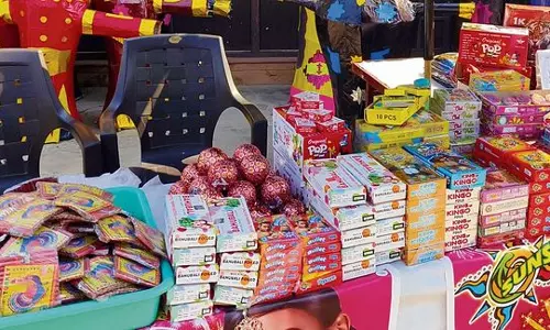 Haryana : गुरुग्राम में 22 अक्टूबर से पटाखों पर प्रतिबंध