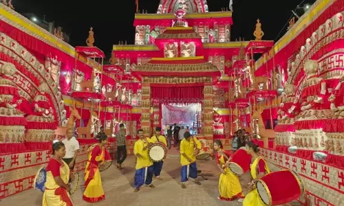 Dibrugarh: ज्योति नगर दुर्गा पूजा में हड़प्पा सभ्यता की थीम अपनाई गई