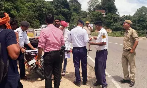 Himachal: 15 दिन के अभियान में शराब पीकर गाड़ी चलाने के आरोप में 478 लोग गिरफ्तार Himachal: 15 दिन के अभियान में शराब पीकर गाड़ी चलाने के आरोप में 478 लोग गिरफ्तार