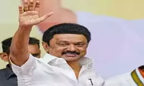 तमिलनाडु के CM ने जम्मू-कश्मीर में उमर के गठबंधन को बधाई दी तमिलनाडु के CM ने जम्मू-कश्मीर में उमर के गठबंधन को बधाई दी