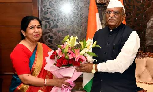 Jaipur: राज्यपाल से राज्यमंत्री डॉ. बाघमार ने की शिष्टाचार भेंट Jaipur: राज्यपाल से राज्यमंत्री डॉ. बाघमार ने की शिष्टाचार भेंट
