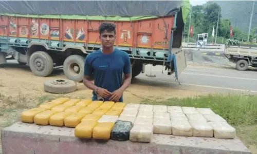 Mizoram में 62 करोड़ रुपये मूल्य की ड्रग्स जब्त, 3 गिरफ्तार