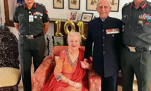 Himachal: पूर्व सेना इंजीनियर-इन-चीफ ने मनाया 101वां जन्मदिन