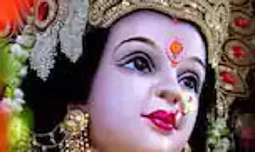 Navami के दिन करें इन चीजों का दान