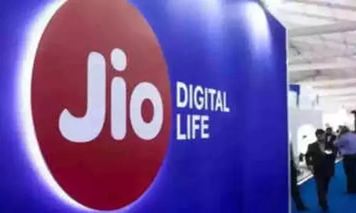 Jio  ₹200 से भी कम में मिल रहे अनलिमिटेड 5G डेटा, कॉलिंग समेत ढेरों बेनिफिट