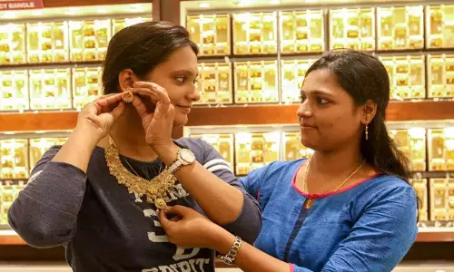Chennai में सोने की कीमत में 40 रुपये प्रति सॉवरेन की गिरावट