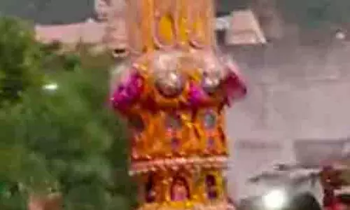 दशहरे पर्व पर Aadarsh ​​Yadav सिंदूरी चोला और वीर हनुमान का मुखौटा करेंगे धारण