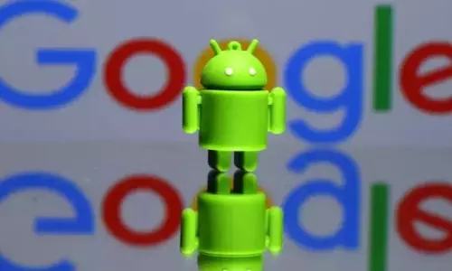 Google ने प्ले स्टोर खुलने के बाद एंड्रॉयड उपयोगकर्ताओं को सुरक्षा जोखिमों की चेतावनी दी Google ने प्ले स्टोर खुलने के बाद एंड्रॉयड उपयोगकर्ताओं को सुरक्षा जोखिमों की चेतावनी दी