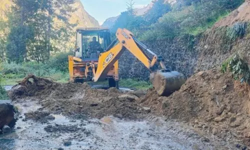 Sikkim में सड़क संपर्क की शीघ्र बहाली के लिए कार्य योजना तैयार