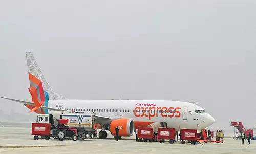 एयर इंडिया एयरलाइंस ने Ratan Tata की याद में उड़ान के दौरान घोषणाएं कीं एयर इंडिया एयरलाइंस ने Ratan Tata की याद में उड़ान के दौरान घोषणाएं कीं