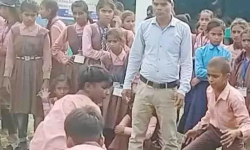 Kushinagar: न्याय पंचायत स्तरीय बेसिक बाल क्रीड़ा प्रतियोगिता सम्पन्न Kushinagar: न्याय पंचायत स्तरीय बेसिक बाल क्रीड़ा प्रतियोगिता सम्पन्न