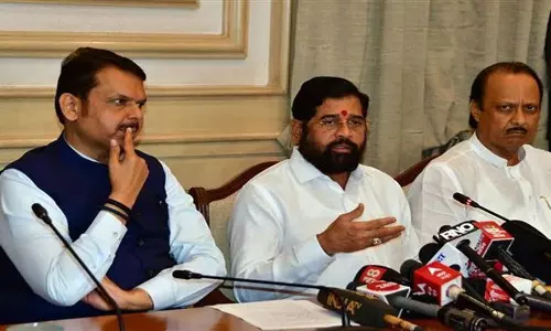 Maharashtra सरकार ने केंद्र से गैर-क्रीमी लेयर की सीमा बढ़ाकर 15 लाख करने को कहा Maharashtra सरकार ने केंद्र से गैर-क्रीमी लेयर की सीमा बढ़ाकर 15 लाख करने को कहा