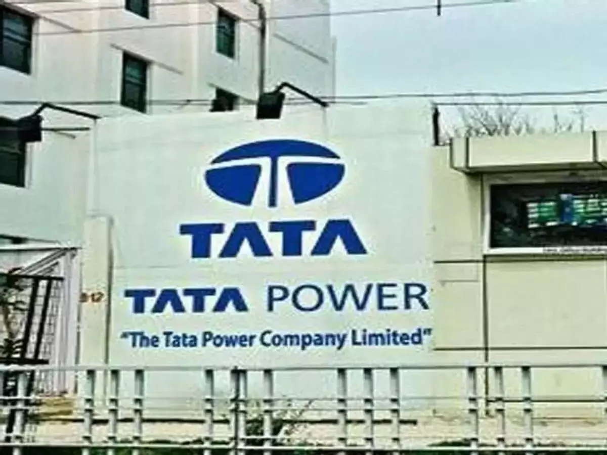 Tata Power शेयर में -0.89% की गिरावट