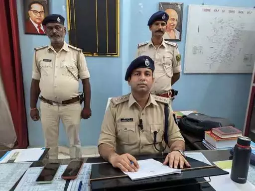 BREAKING: 2 साइबर बदमाश गिरफ्तार, पुलिस ने किया बड़ा खुलासा