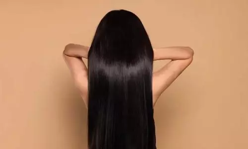 Hair Tips: लंबे और घने बाल, घी में बस ये खास चीजें मिलाएं Hair Tips: लंबे और घने बाल, घी में बस ये खास चीजें मिलाएं